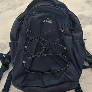 Share L.L. Bean 30L Backpack / Navy / Pre-Owned / Excellent Condition / Hiking